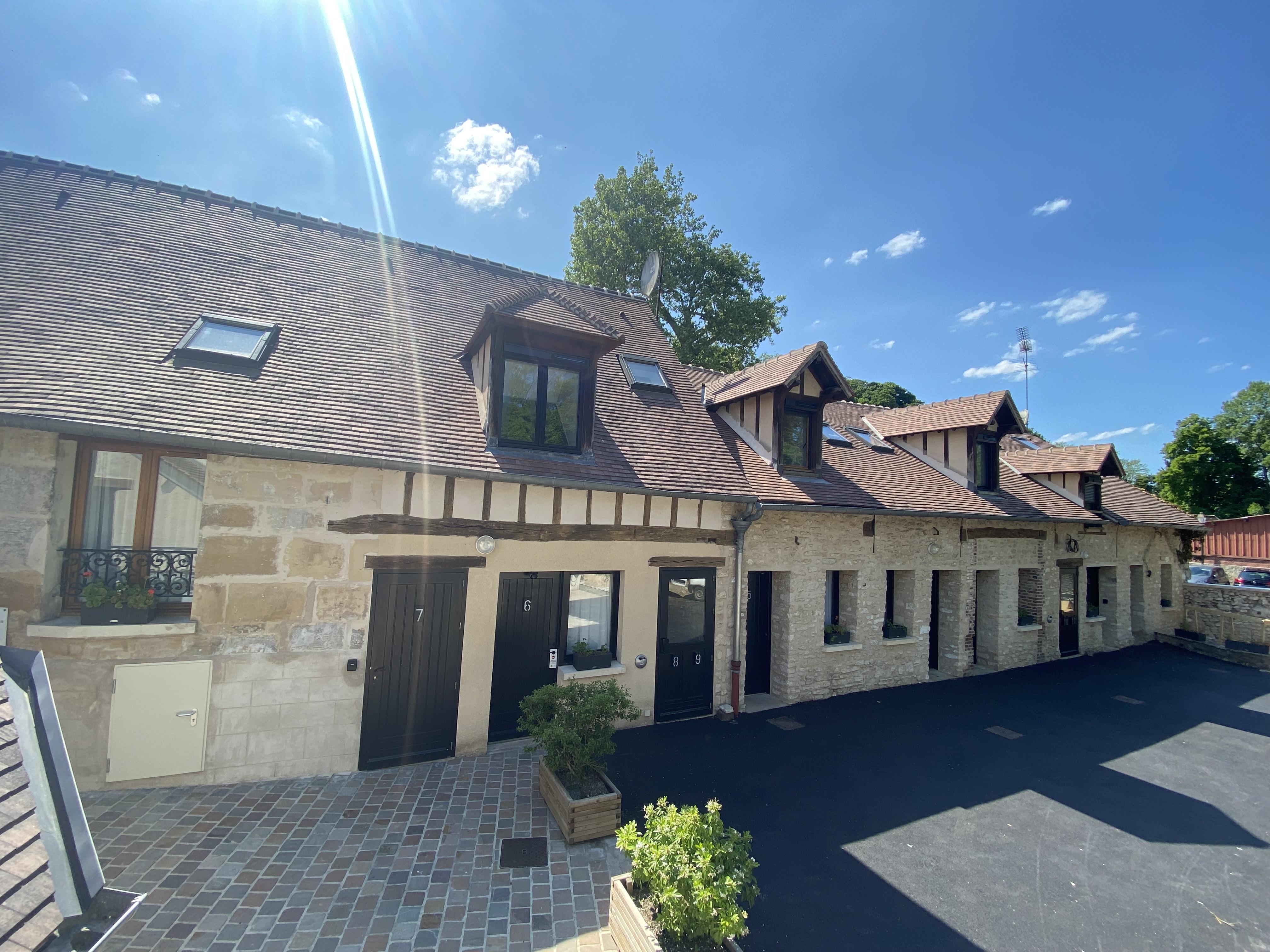Logis - Hotel & Restaurant Saint Nicolas ショーモン・アン・ヴェキシン エクステリア 写真
